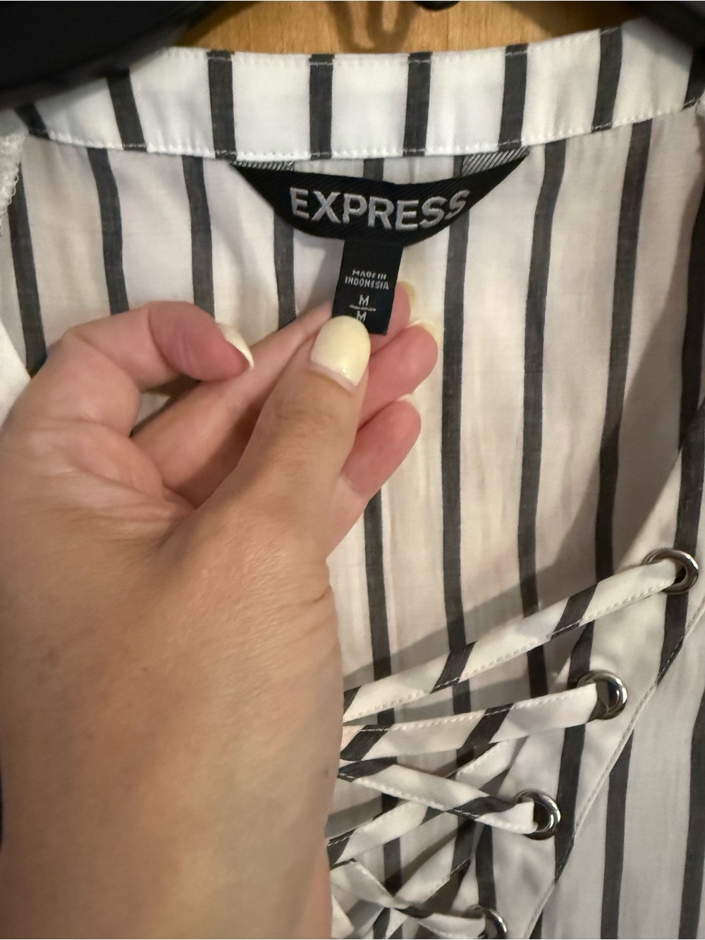 Express top - Picture 2 of 4